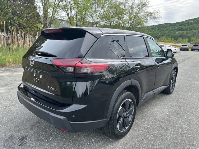 Used 2024 Nissan Rogue SV AWD/4WD image 5