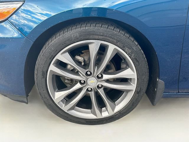 Used 2019 Chevrolet Malibu Premier w/ Sun and Wheel Package image 35