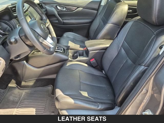 Used 2019 Nissan Rogue SL w/ Premium Package AWD/4WD image 14
