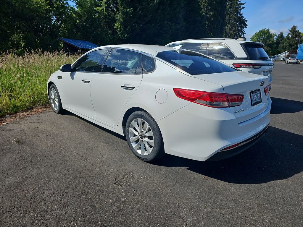 Used 2016 Kia Optima EX FWD image 3