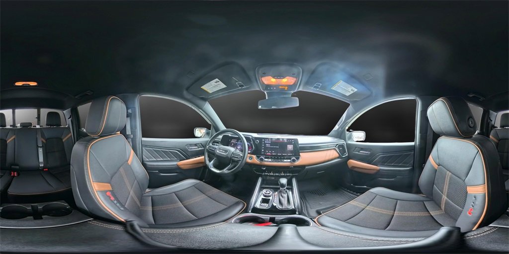 Used 2024 GMC Canyon AT4 image 33