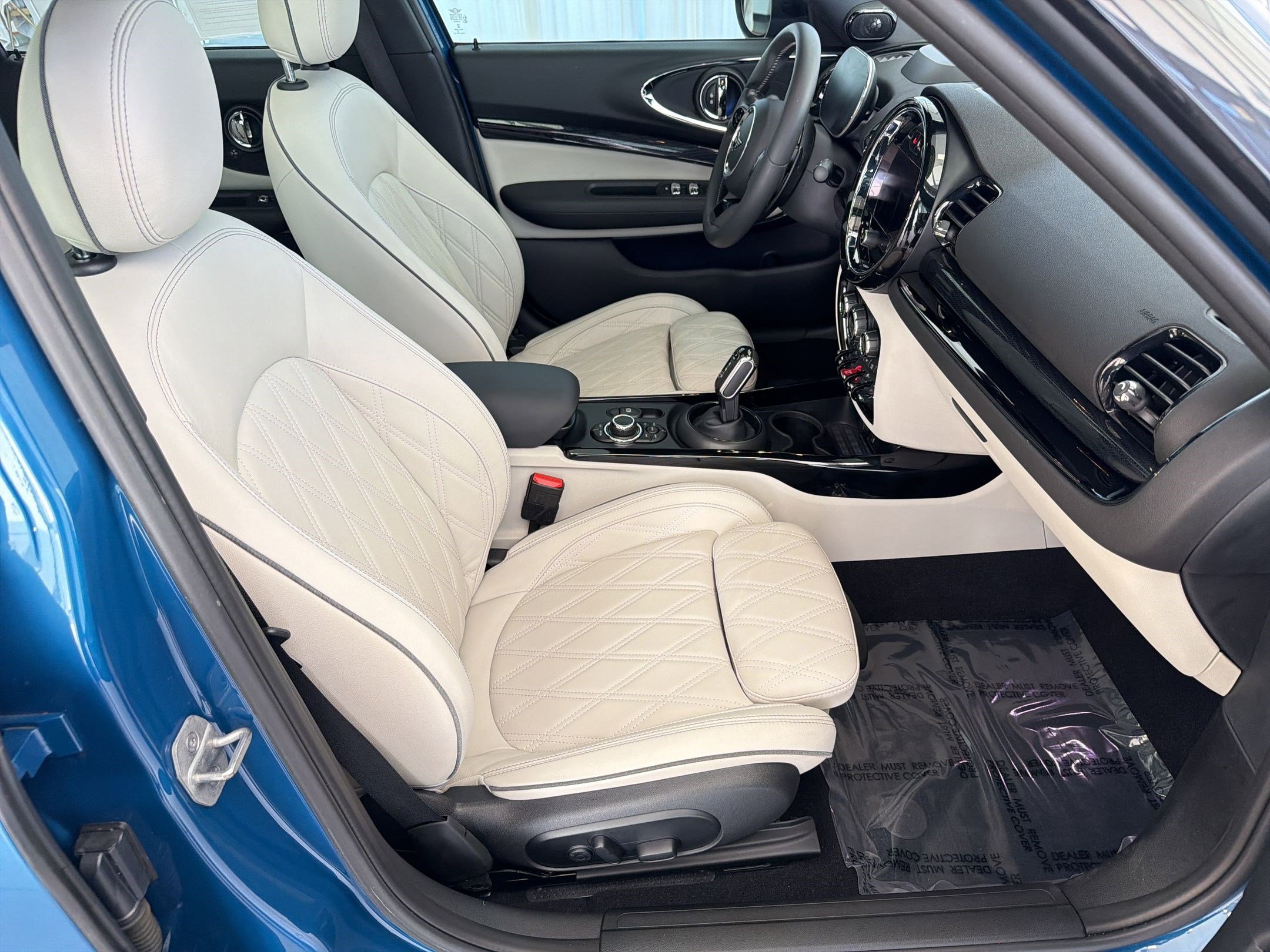 Certified 2023 MINI Cooper Clubman S image 31