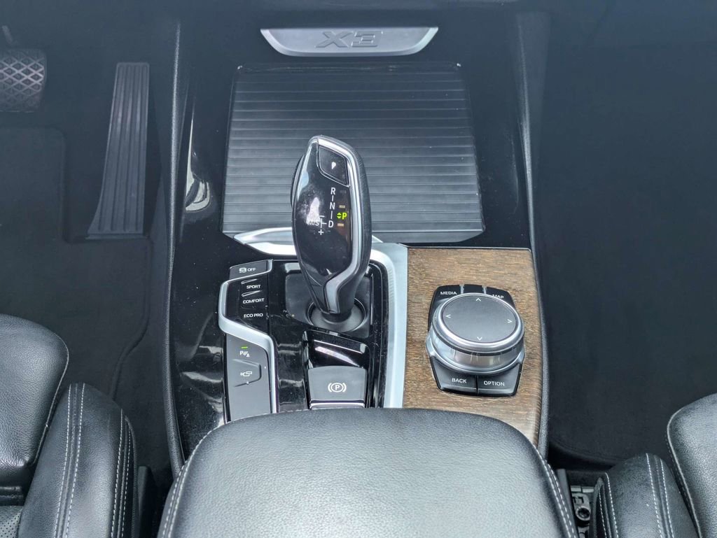 Used 2019 BMW X3 sDrive30i w/ Executive Package RWD image 21