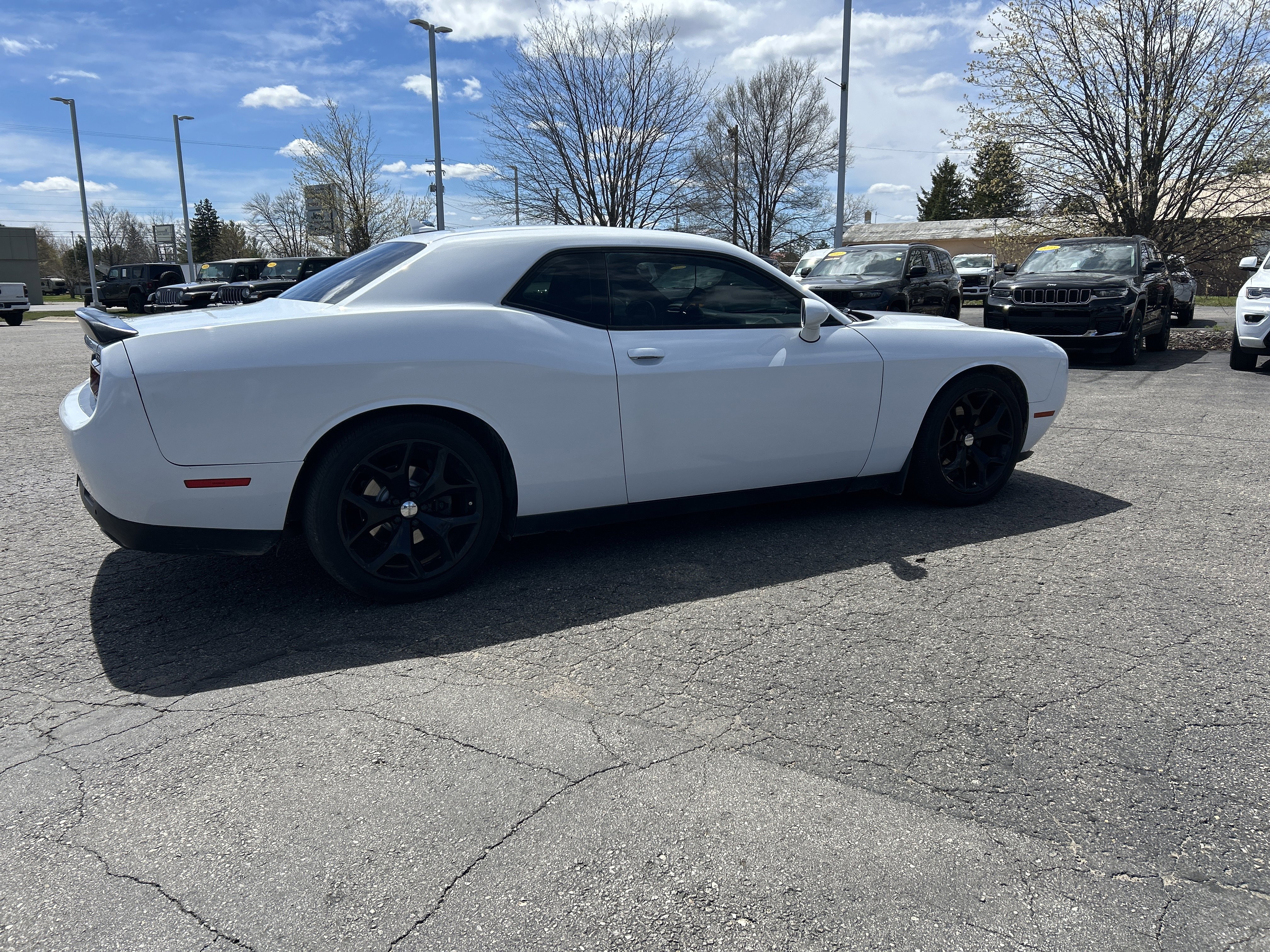 Used 2015 Dodge Challenger SXT Plus w/ Sound Group II RWD image 4