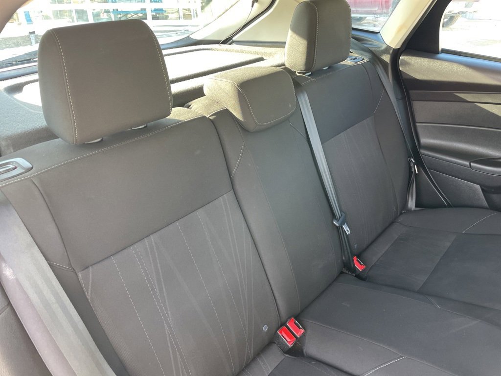 Used 2018 Ford Focus SE w/ Cold Weather Package image 19