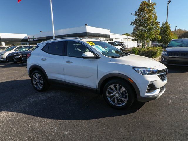 Certified 2023 Buick Encore GX Essence w/ Experience Buick Package image 11