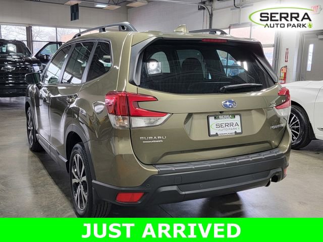 Used 2023 Subaru Forester Limited image 7
