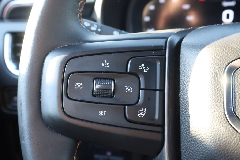 Used 2023 GMC Yukon XL AT4 w/ LPO, Floor Liner Package AWD/4WD image 21