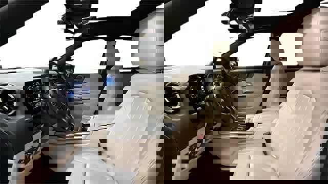 Used 2022 Mercedes-Benz GLA 250 4MATIC image 4