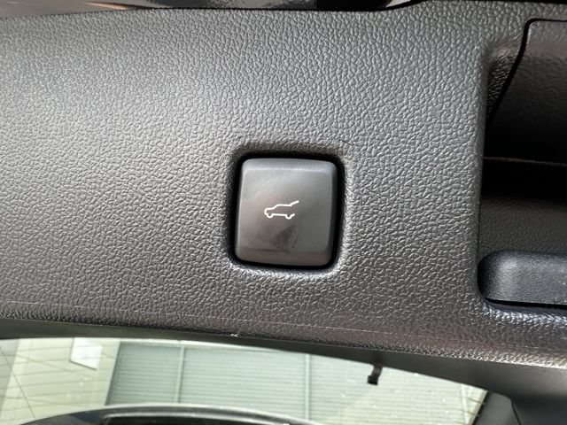 Certified 2023 Ford Escape Active AWD/4WD image 43
