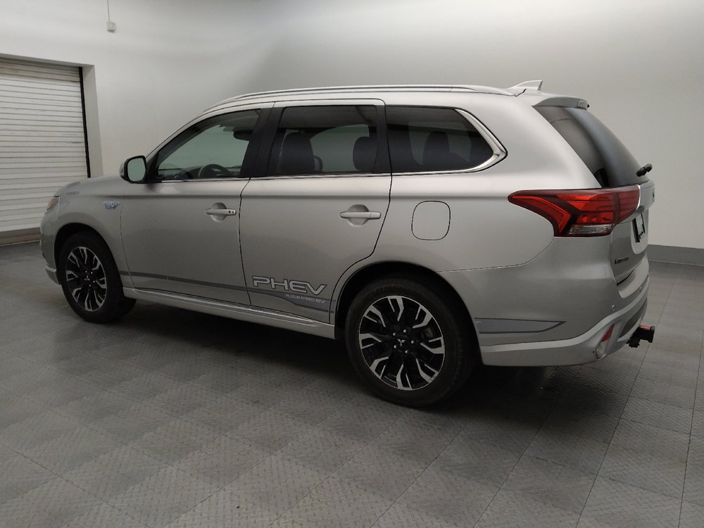 Used 2018 Mitsubishi Outlander GT AWD/4WD image 3