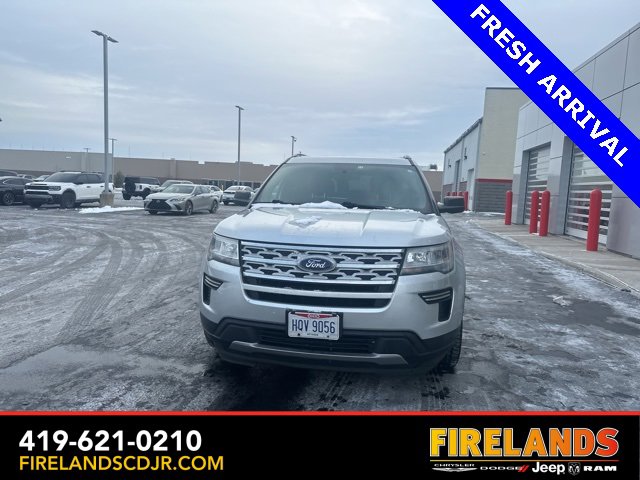 Used 2019 Ford Explorer XLT image 5