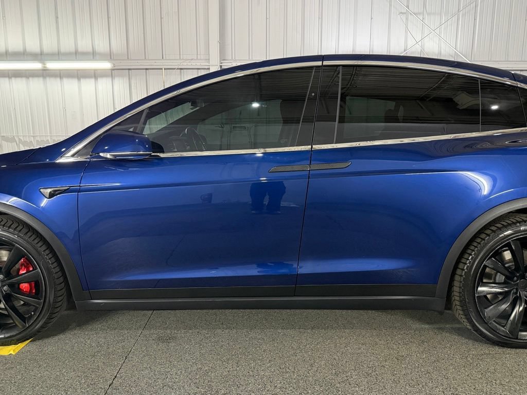 Used 2020 Tesla Model X Performance AWD/4WD image 17