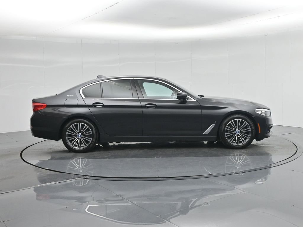 Used 2019 BMW 530e 530e iPerformance w/ Convenience Package image 30