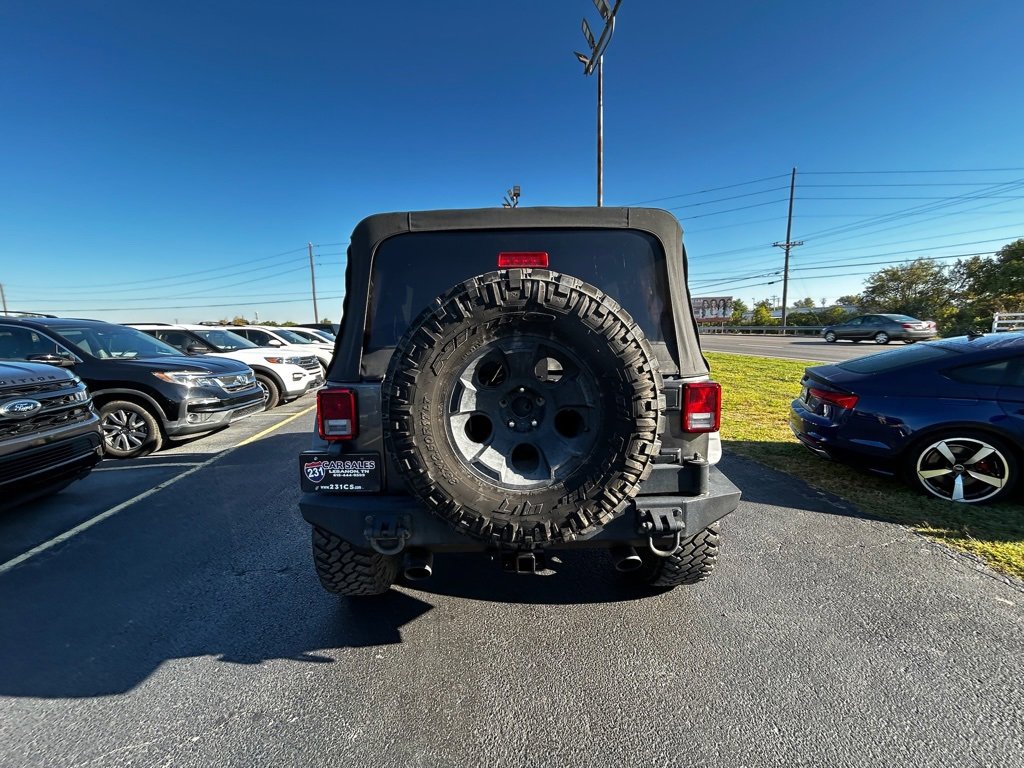 Used 2016 Jeep Wrangler Unlimited Sahara w/ Max Tow Package image 6