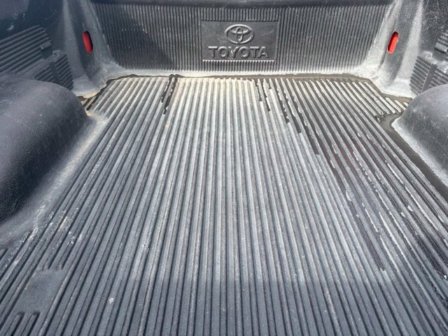 Used 2016 Toyota Tundra SR5 AWD/4WD image 13