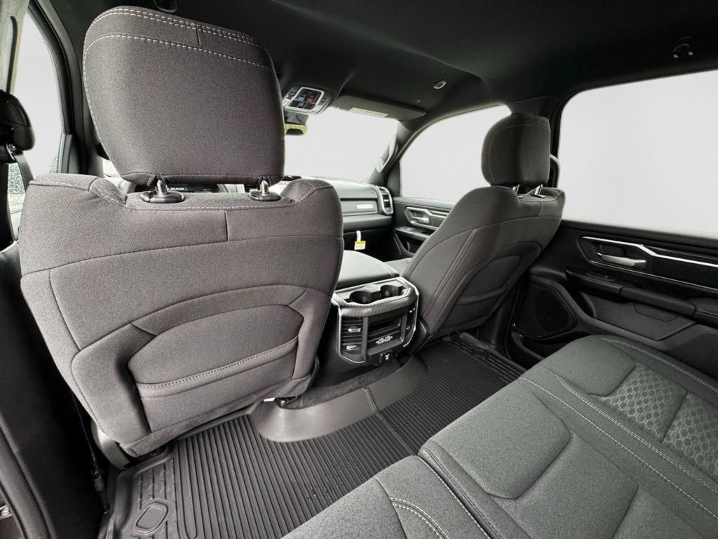 New 2026 RAM 1500 Big Horn AWD/4WD image 11