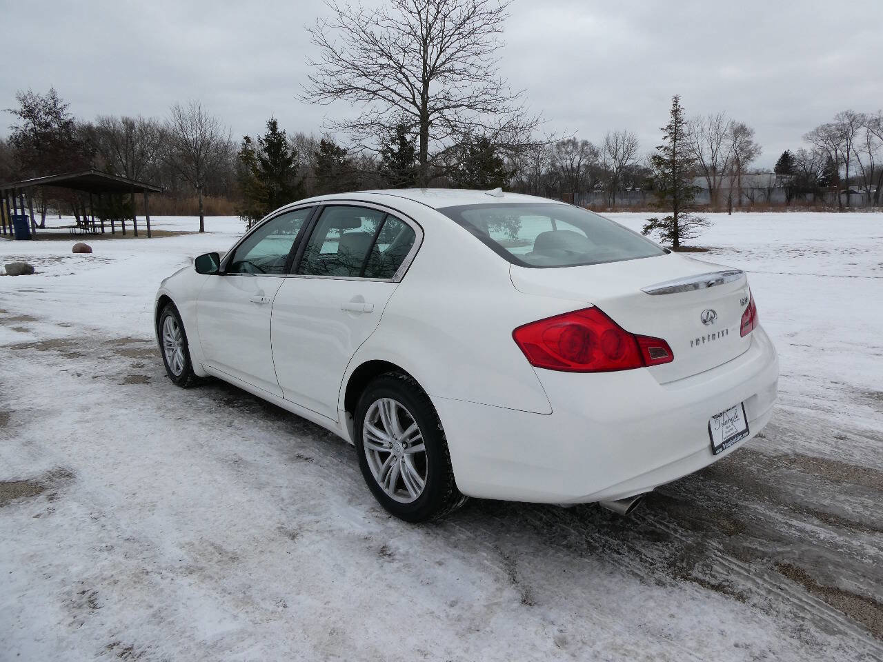 Used 2011 INFINITI G25 x image 7