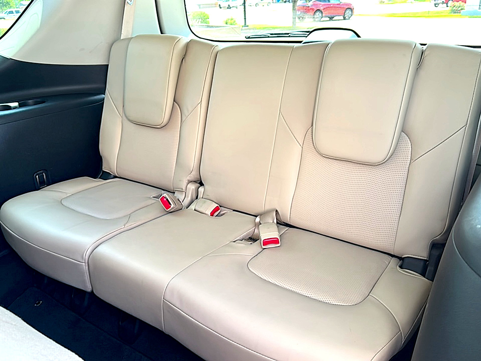Used 2018 Nissan Armada Platinum RWD image 22