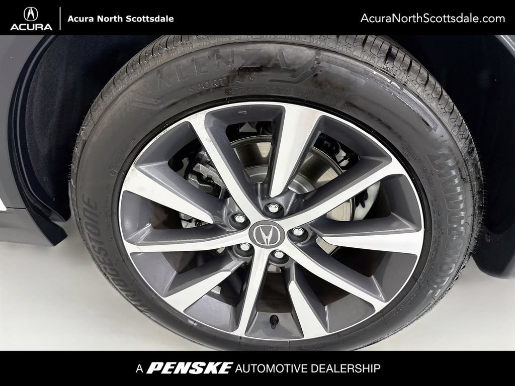 Certified 2026 Acura MDX w/ Technology Package FWD image 33