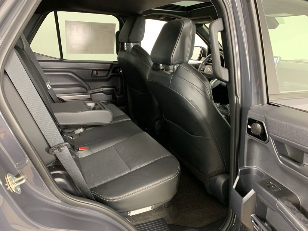 Used 2025 Toyota 4Runner TRD Sport Premium AWD/4WD image 37
