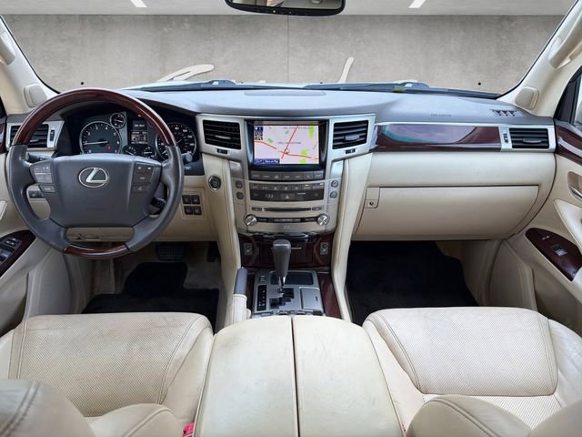 Used 2014 Lexus LX 570 4WD image 20