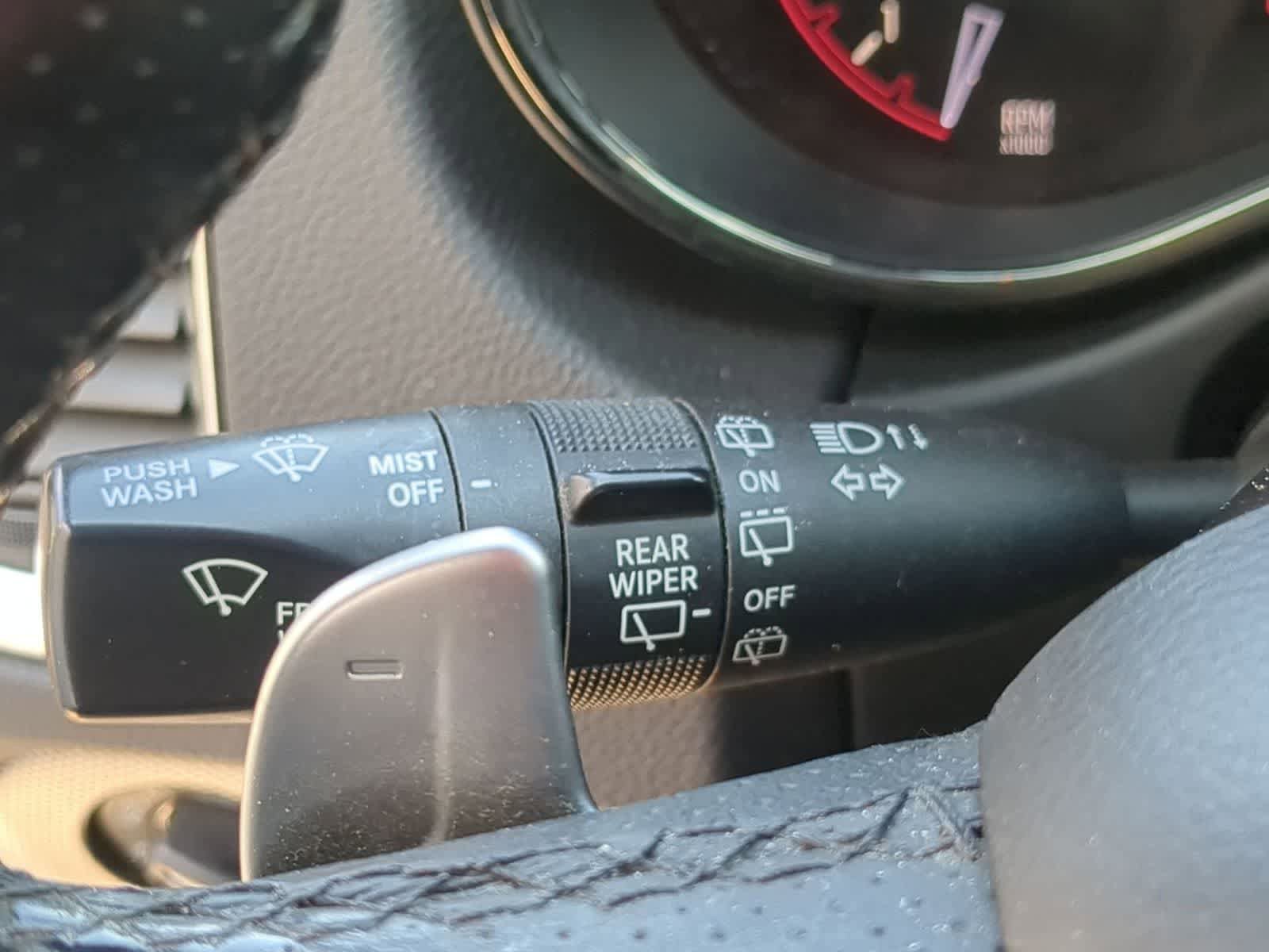 Used 2019 Dodge Durango R/T w/ Trailer Tow Group IV AWD/4WD image 25