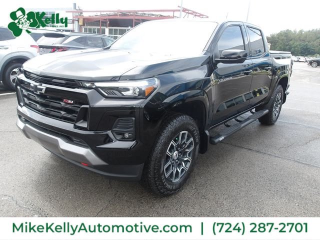 Used 2026 Chevrolet Colorado Z71 AWD/4WD image 3