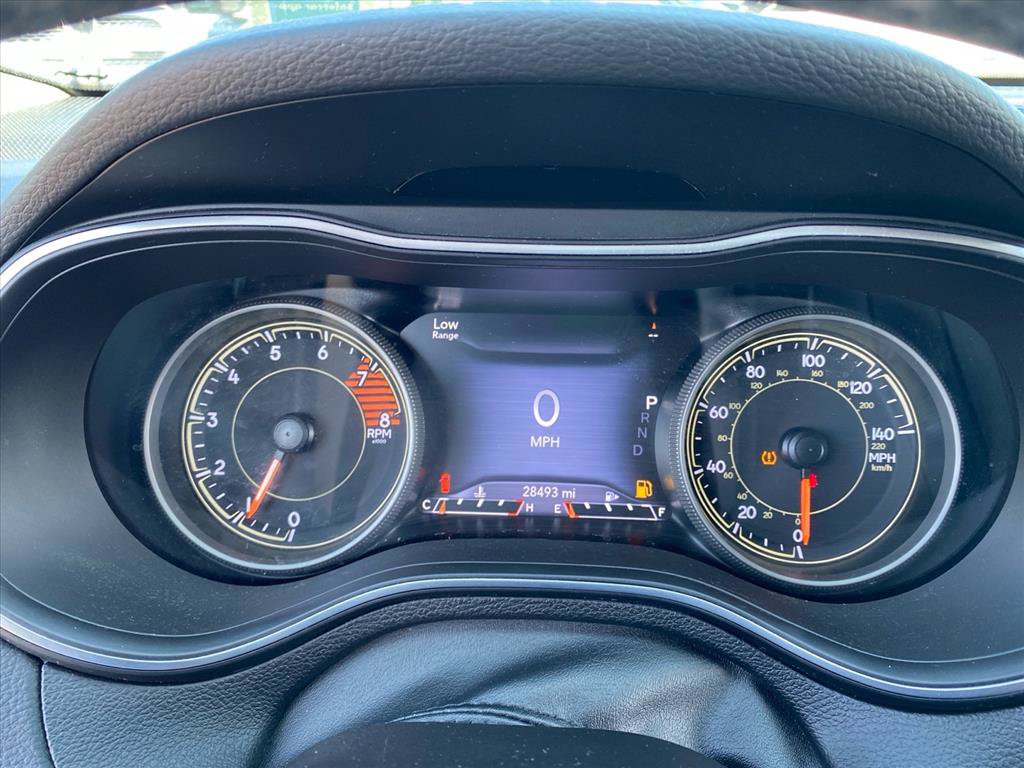 Used 2022 Jeep Cherokee Limited AWD/4WD image 19