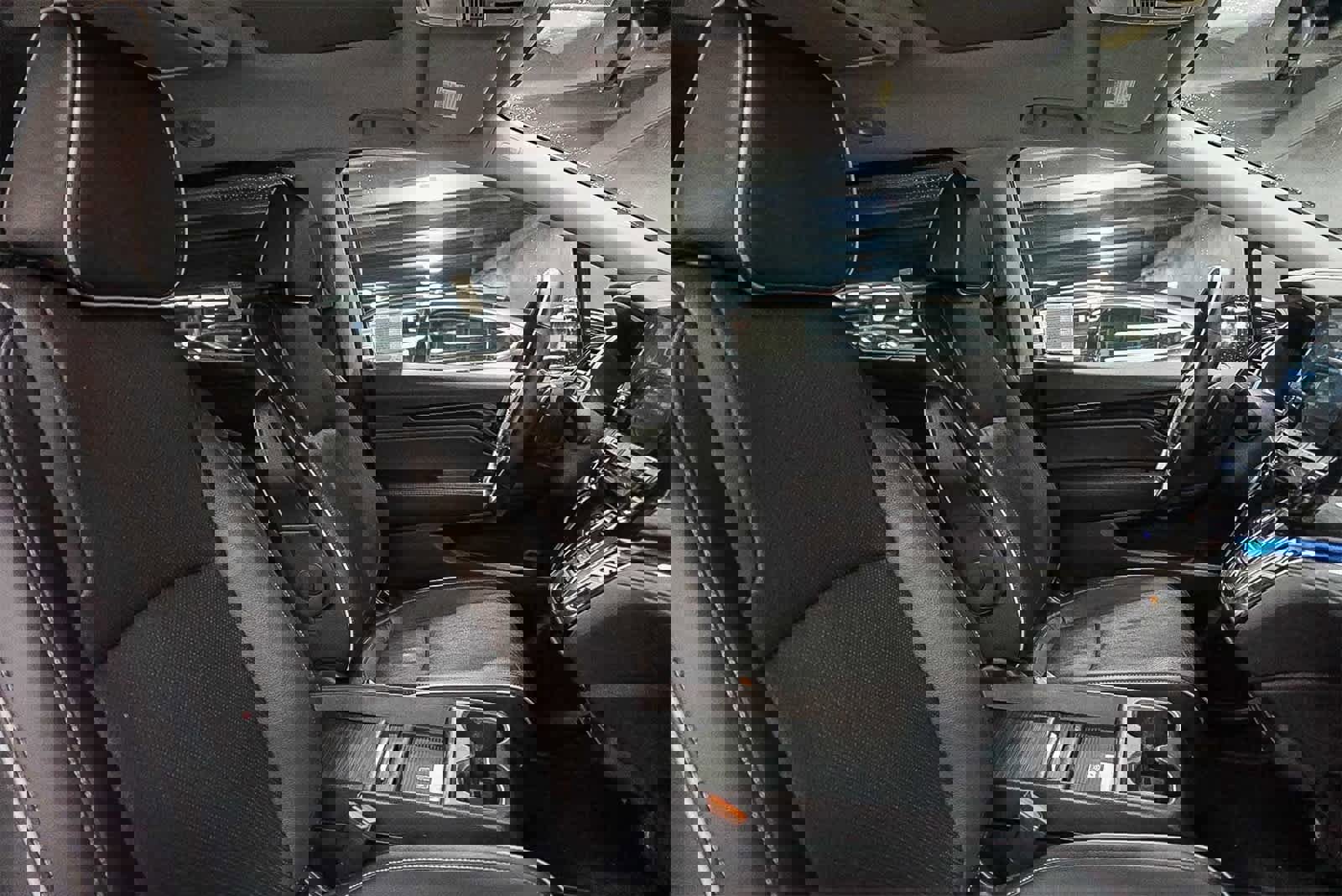 Used 2023 Honda Odyssey Elite image 18