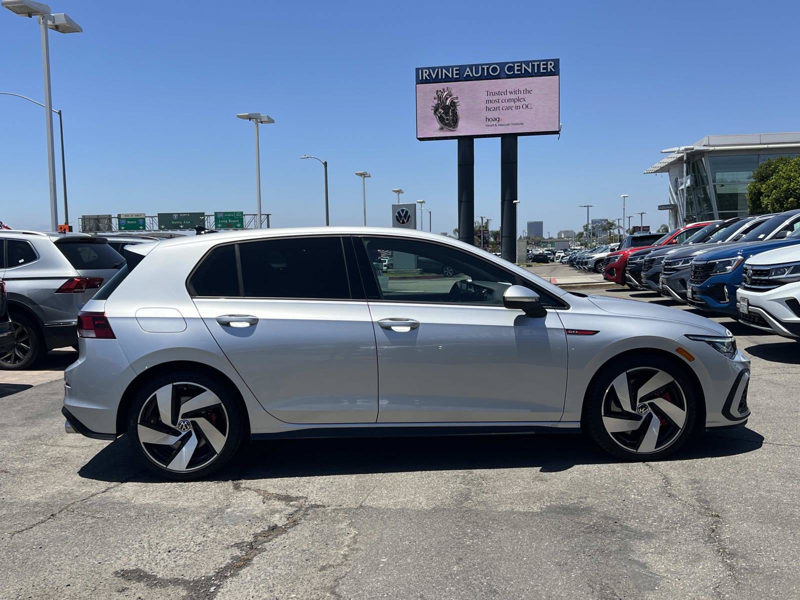 Certified 2022 Volkswagen GTI S FWD image 25