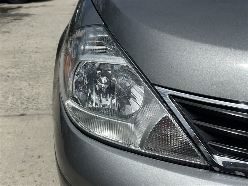 Used 2012 Nissan Versa 1.8 S w/ Plus Pkg FWD image 50