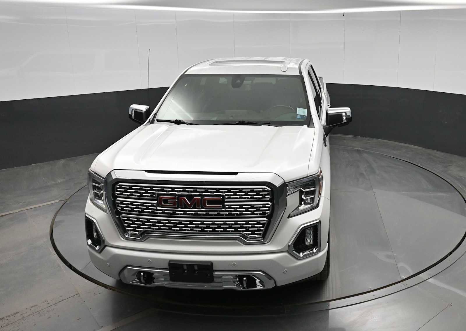 Used 2021 GMC Sierra 1500 Denali w/ Denali Premium Package AWD/4WD image 24