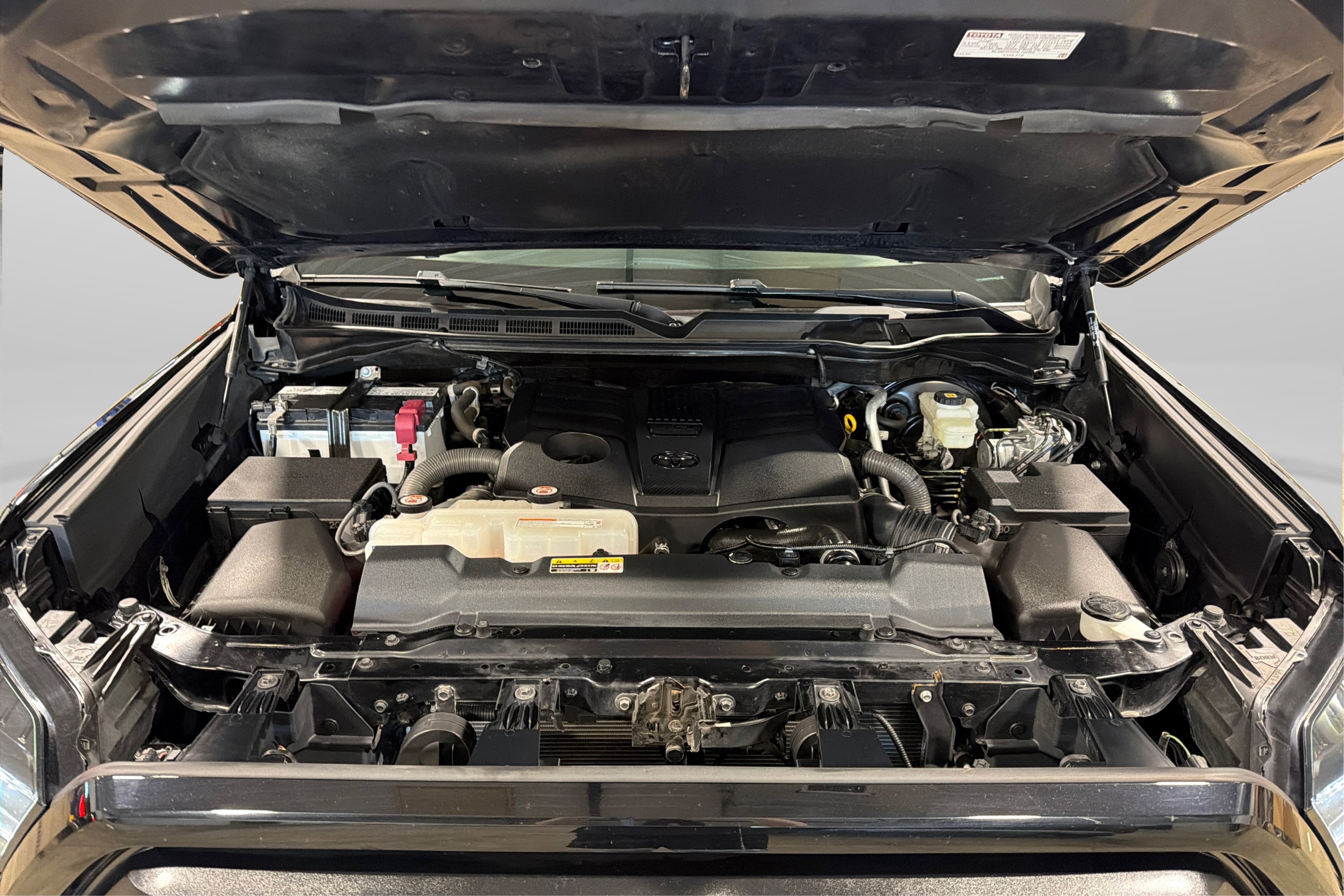 Used 2022 Toyota Tundra SR5 AWD/4WD image 11