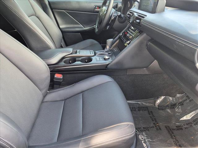 Certified 2025 Lexus IS 350 F Sport RWD image 18