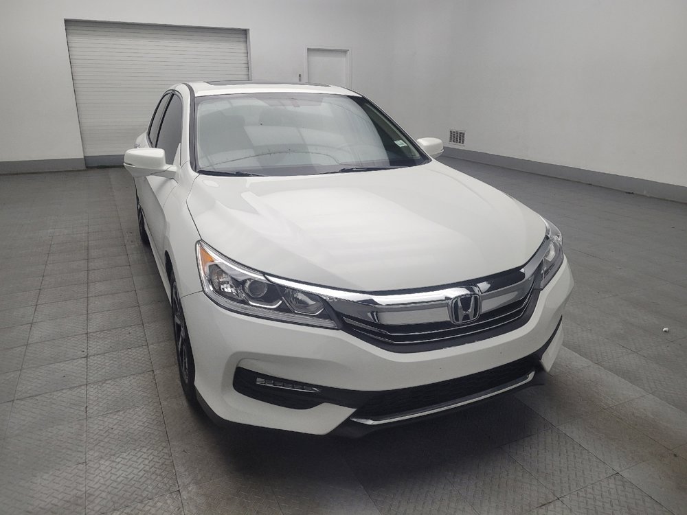 Used 2017 Honda Accord EX-L image 13