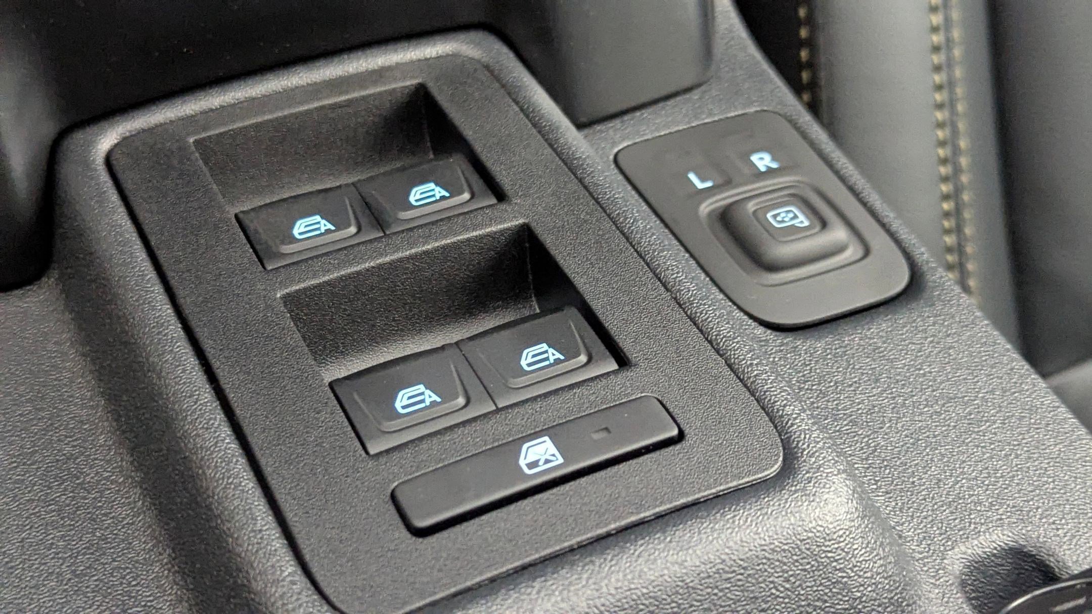 New 2025 Ford Bronco Badlands image 27