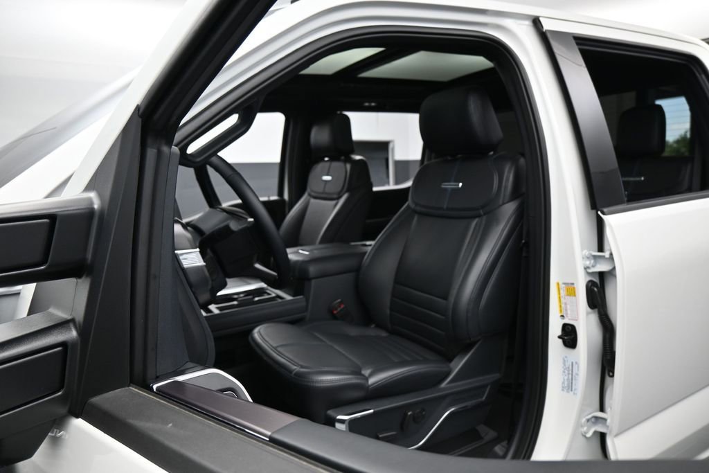 Used 2026 Ford F250 Platinum AWD/4WD image 10