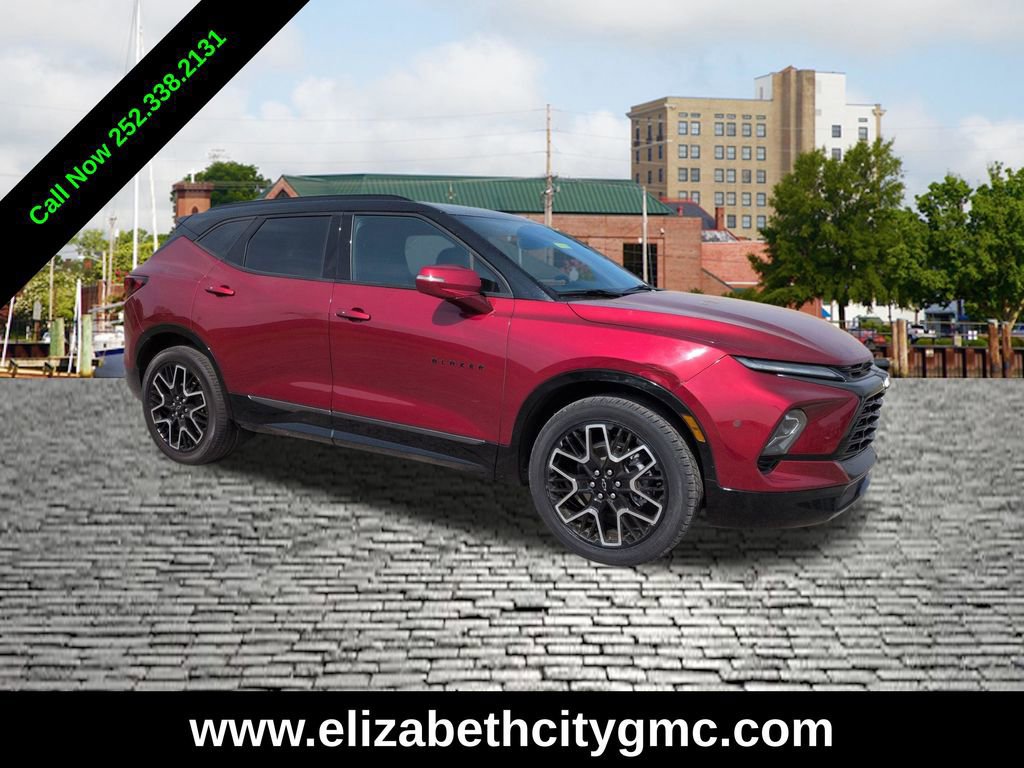 Used 2023 Chevrolet Blazer RS image 1