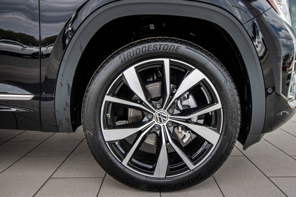 New 2026 Volkswagen Atlas SEL Premium R-Line AWD/4WD image 5