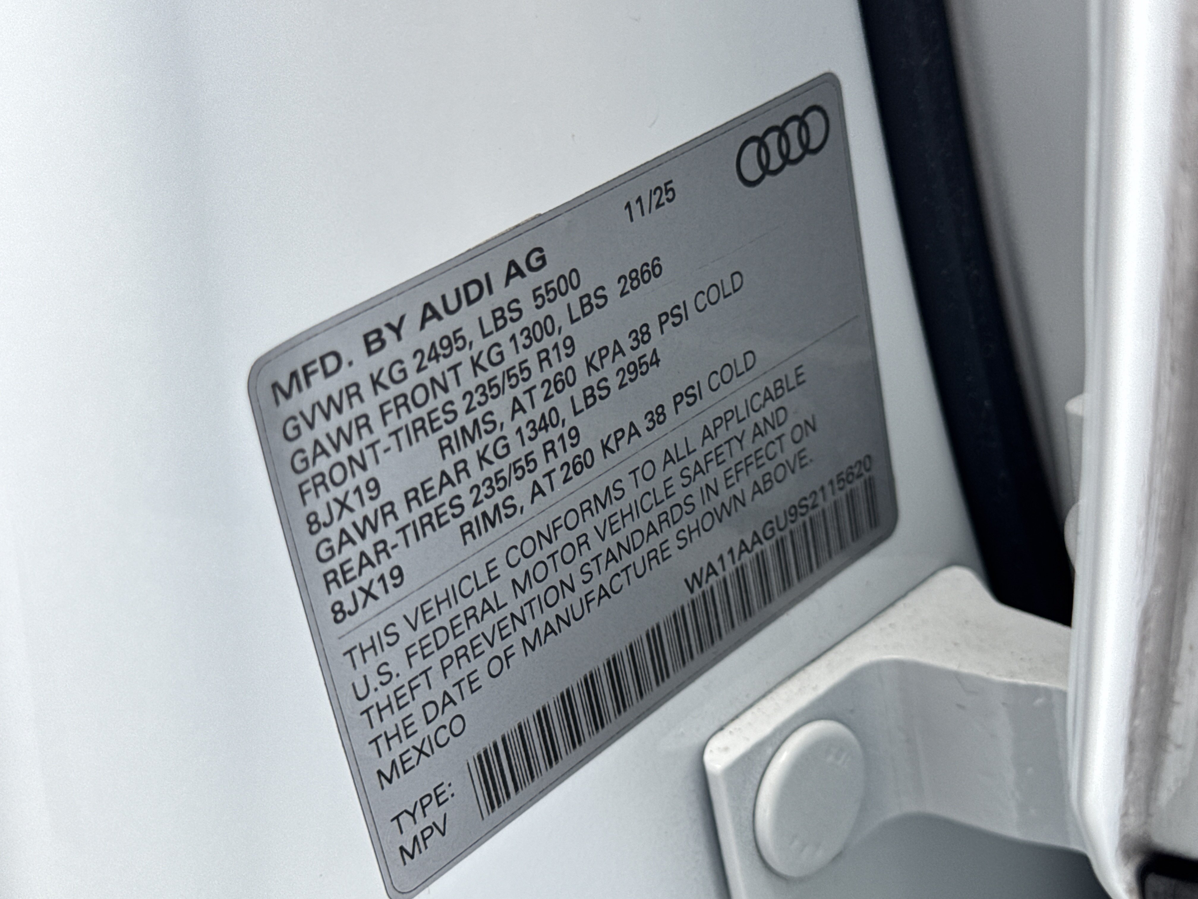 Certified 2025 Audi Q5 Premium w/ Convenience Package AWD/4WD image 35