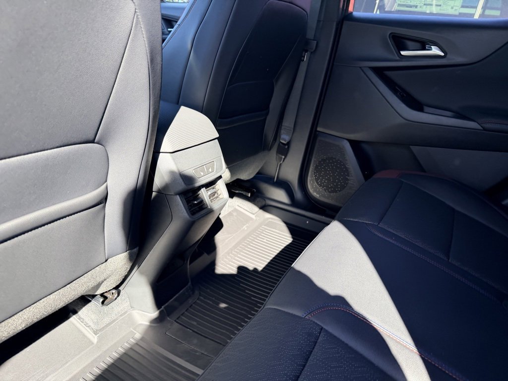 New 2026 Chevrolet Equinox RS w/ Convenience Package III image 31