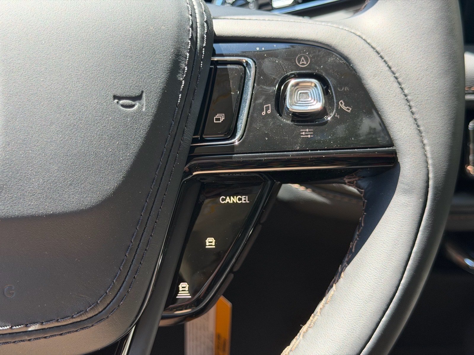 New 2026 Lincoln Aviator Reserve AWD/4WD image 30