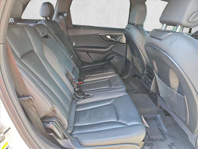 Used 2023 Audi Q7 2.0T Premium w/ Convenience Package AWD/4WD image 27