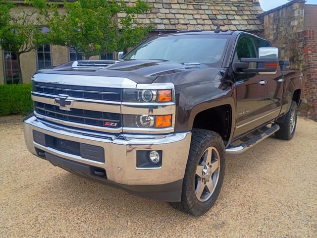 Used 2018 Chevrolet Silverado 2500 LTZ w/ Duramax Plus Package AWD/4WD image 4