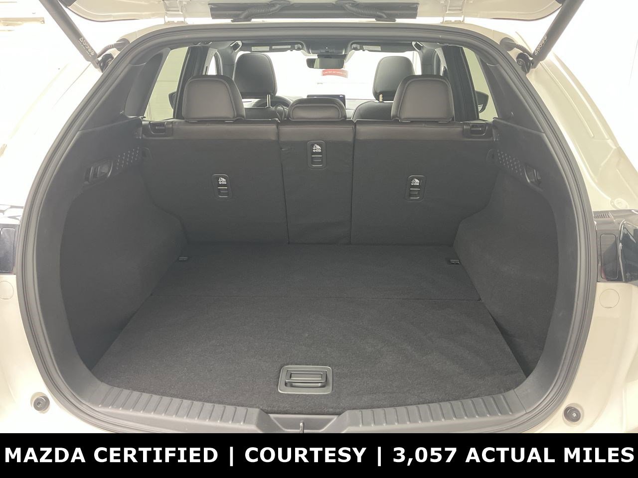 Certified 2025 MAZDA CX-5 Signature image 31