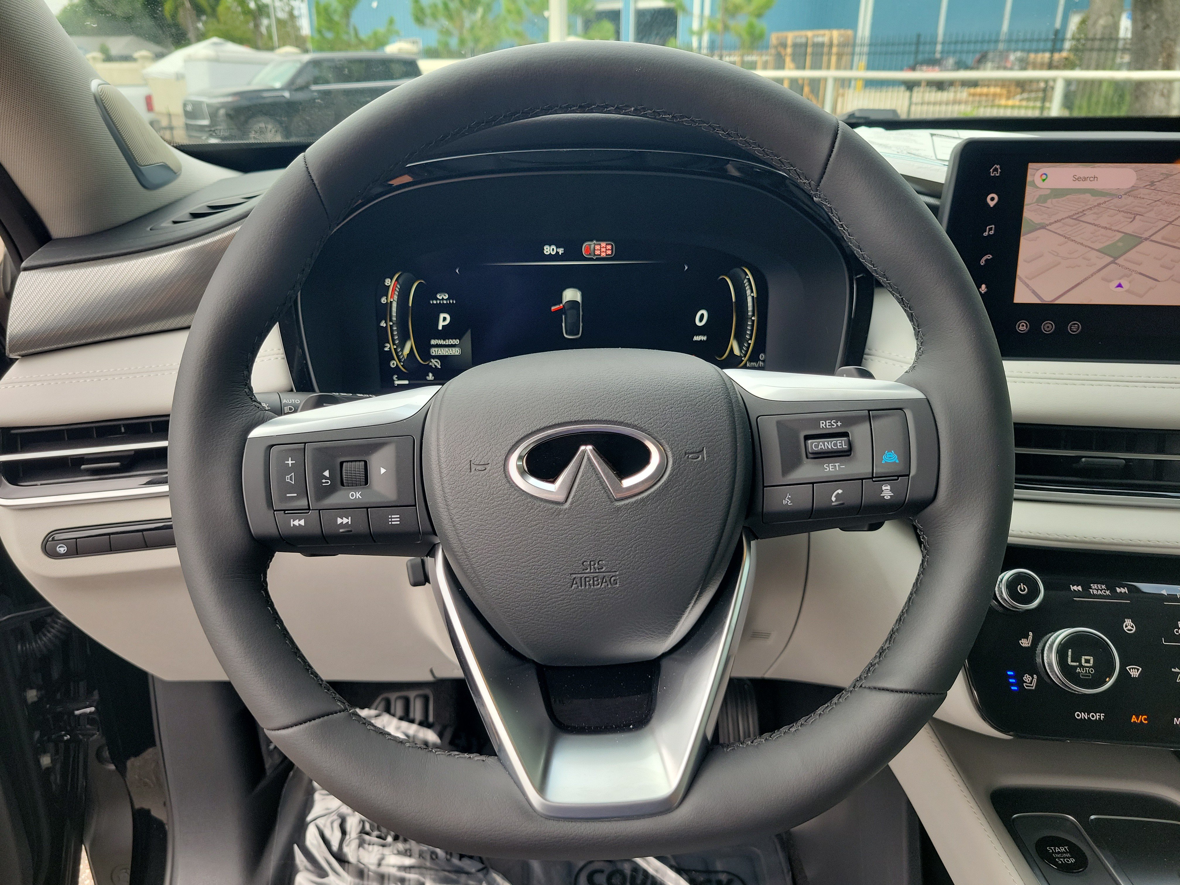 New 2027 INFINITI QX60 Luxe w/ Family Package FWD image 16