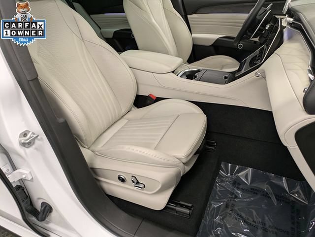 Used 2023 Maserati Grecale Modena AWD/4WD image 28