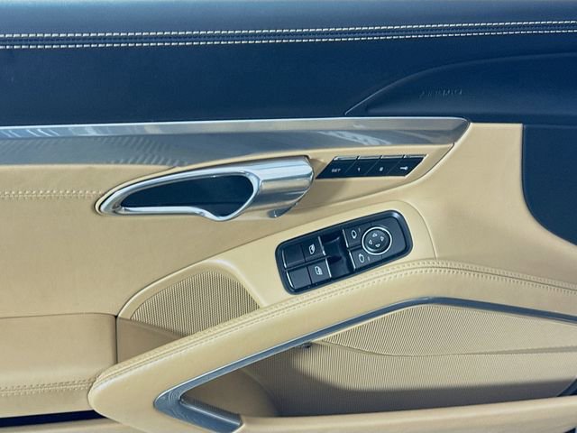 Used 2016 Porsche 911 Turbo image 17