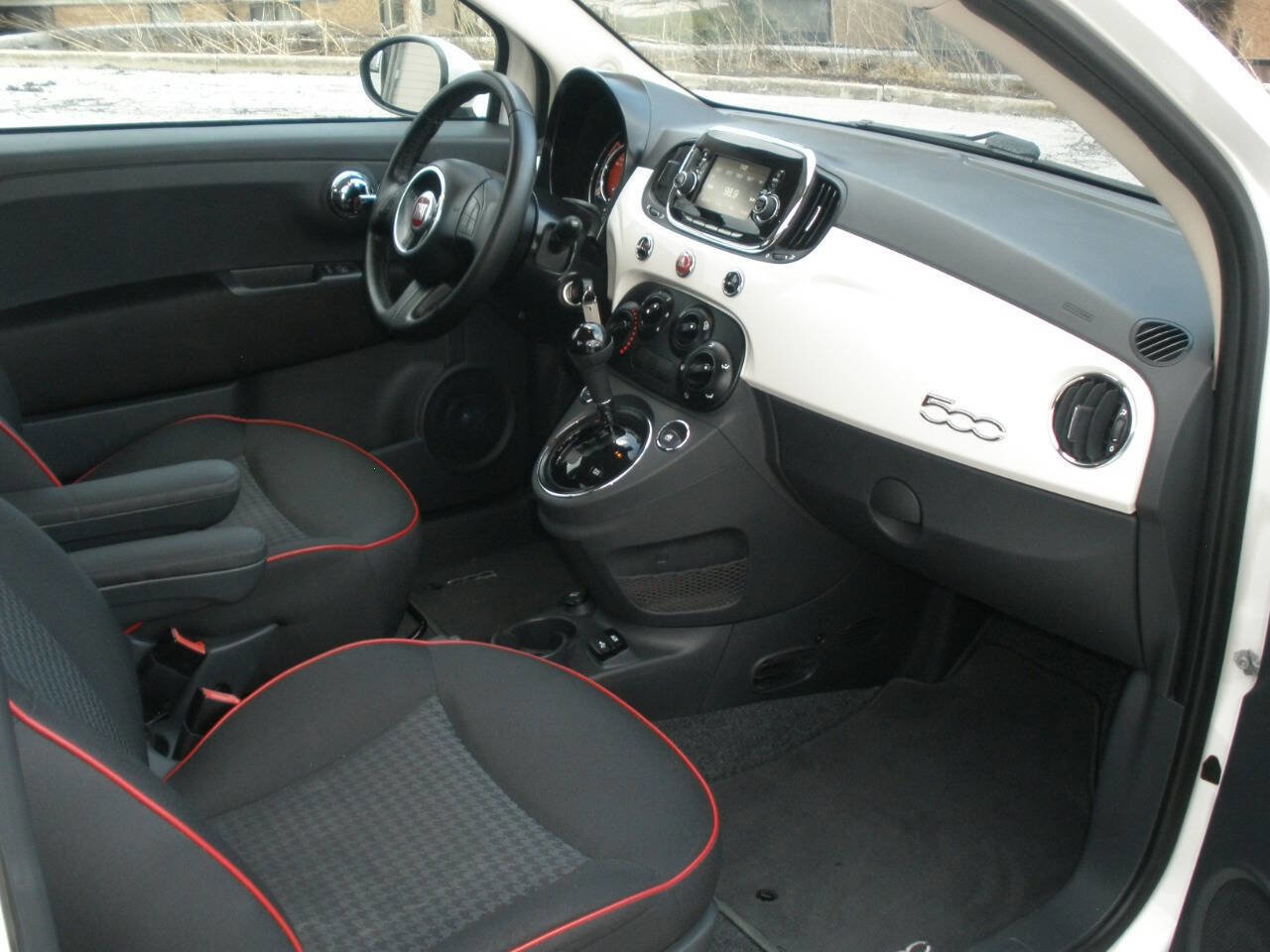 Used 2016 FIAT 500 Easy image 29